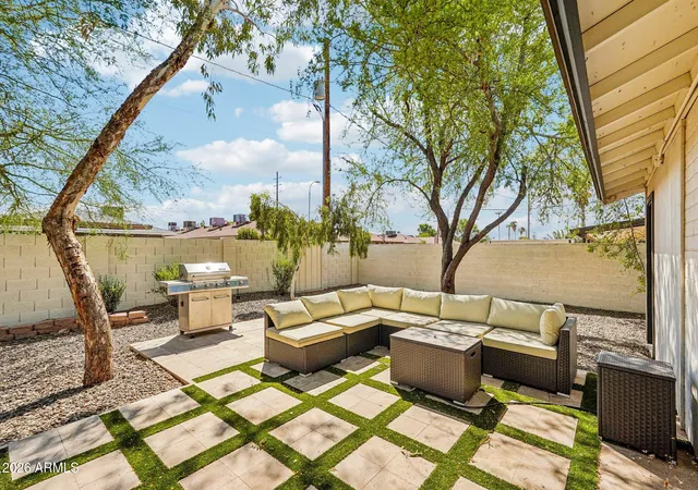 Photo 4 of Single family home for sale at 925 N 79th Street, Scottsdale, AZ 85257 | MLS# 6984374 | Listing updated on 2026-09-18