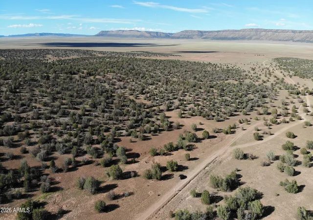 Photo 2 of Land for sale at 57950 N Potrero Pkwy #4019, Seligman, AZ 86337 | MLS# 6995895 | Listing updated on 2026-09-10