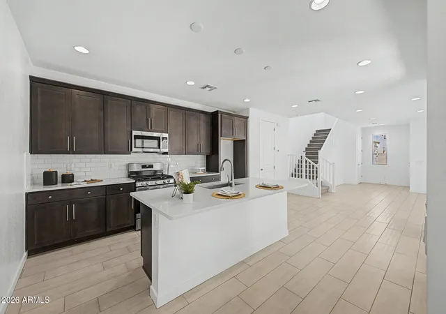 Photo 2 of Single family home for sale at 10295 S Cave Spring Trl, Apache Junction, AZ 85120 | MLS# 7004576 | Listing updated on 2026-09-02