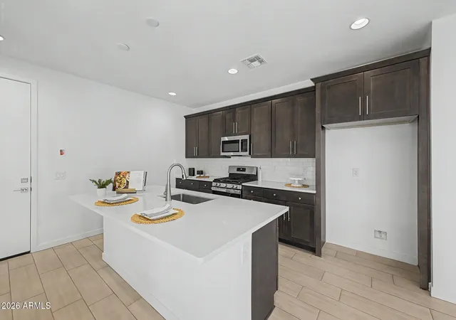 Photo 3 of Single family home for sale at 10295 S Cave Spring Trl, Apache Junction, AZ 85120 | MLS# 7004576 | Listing updated on 2026-09-02