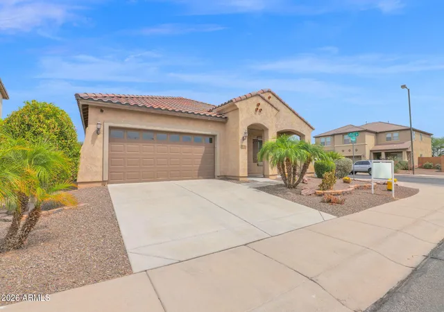 Photo 2 of Single family home for sale at 25938 W Potter Dr, Buckeye, AZ 85396 | MLS# 7042018 | Listing updated on 2026-10-08