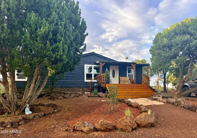 Photo 1 of Manufactured home for sale at 1867 E Brook Hl Rd, Williams, AZ 86046 | MLS# 7034219 | Listing updated on 2026-09-03