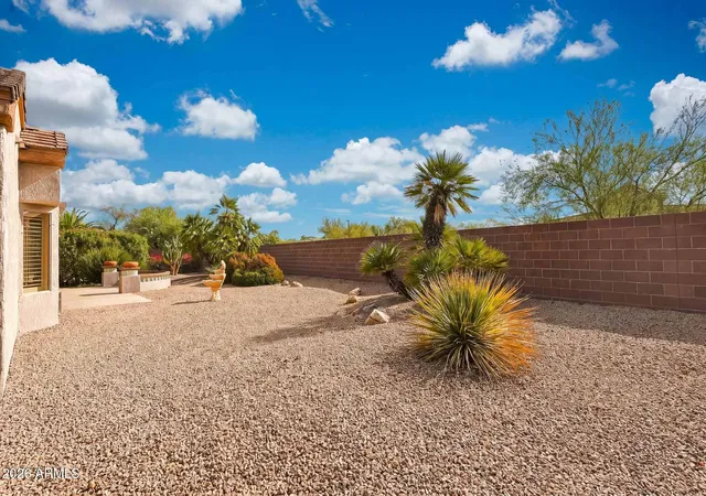 Photo 3 of Single family home for sale at 18373 N Shimmer Ln, Surprise, AZ 85374 | MLS# 7085225 | Listing updated on 2026-10-09
