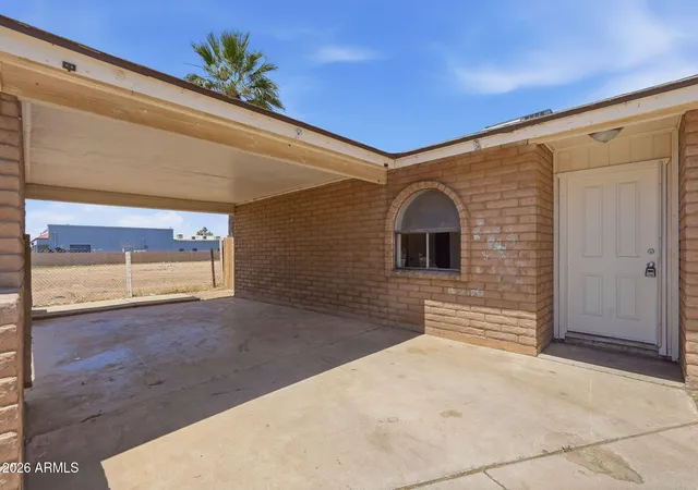 Photo 2 of Single family home for sale at 6452 W Thomas Rd, Phoenix, AZ 85033 | MLS# 7022121 | Listing updated on 2026-09-11