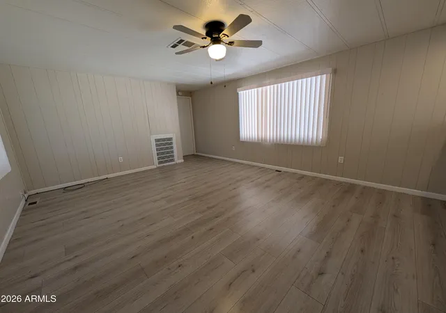 Photo 4 of Manufactured home for sale at 10960 N 67th Avenue #29, Glendale, AZ 85304 | MLS# 7021690 | Listing updated on 2026-09-13