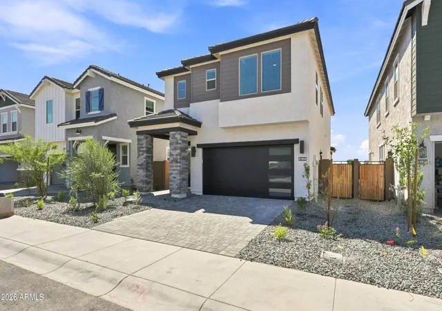 Photo 2 of Single family home for sale at 8035 W Harmont Dr, Peoria, AZ 85345 | MLS# 7020436 | Listing updated on 2026-09-14