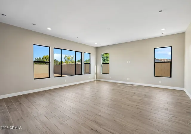 Photo 3 of Single family home for sale at 329 N Silverado St, Gilbert, AZ 85234 | MLS# 7022025 | Listing updated on 2026-10-22