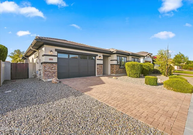 Photo 2 of Sale Pending at 3850 E Carob Dr, Gilbert, AZ 85298 | MLS# 7025178 | Listing updated on 2026-09-14