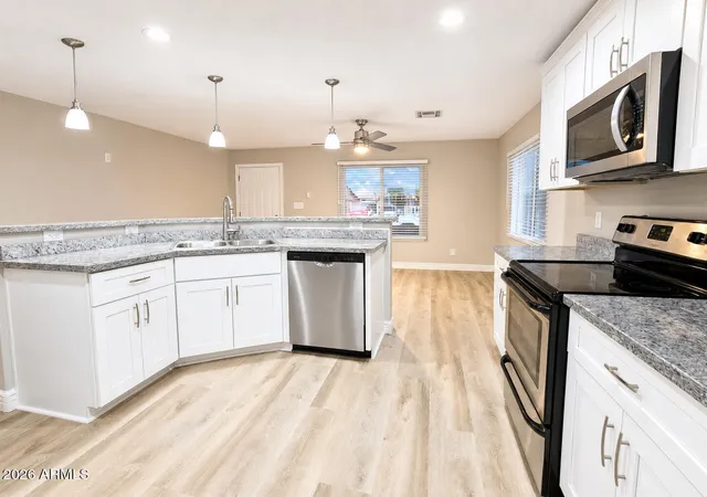 Photo 4 of Townhouse for sale at 5206 S 11th Avenue, Phoenix, AZ 85041 | MLS# 7025341 | Listing updated on 2026-09-05
