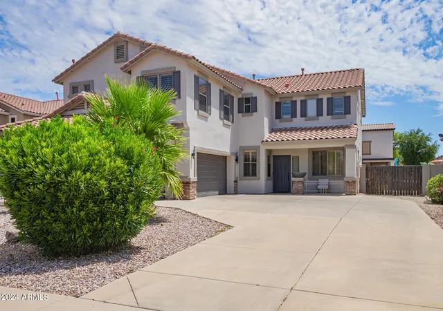 Photo 1 of Single family home for sale at 941 W Dexter Way, San Tan Valley, AZ 85143 | MLS# 7025621 | Listing updated on 2026-09-04