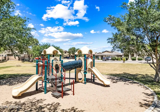 Photo 3 of Sale Pending at 3896 E Aragonite Ln, San Tan Valley, AZ 85143 | MLS# 7027972 | Listing updated on 2026-10-05