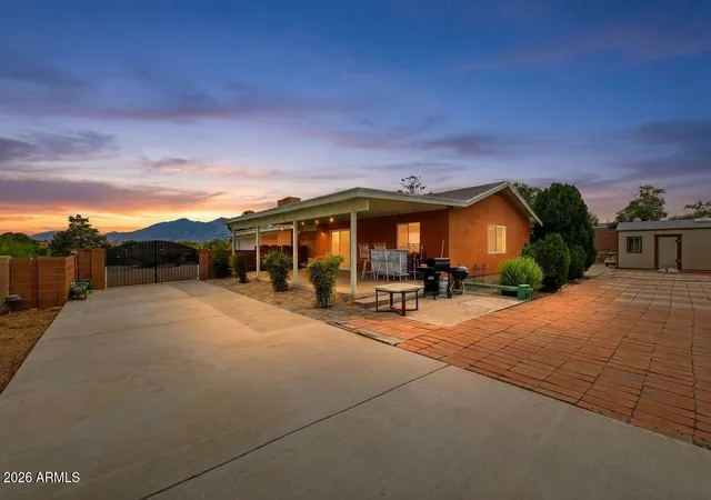 Photo 2 of Single family home for sale at 3017 Cardinal Dr, Sierra Vista, AZ 85635 | MLS# 7029780 | Listing updated on 2026-09-13