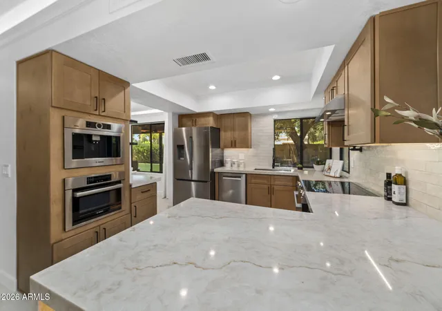 Photo 2 of Single family home for sale at 7606 N Vía Del Paraiso, Scottsdale, AZ 85258 | MLS# 7032221 | Listing updated on 2026-09-18