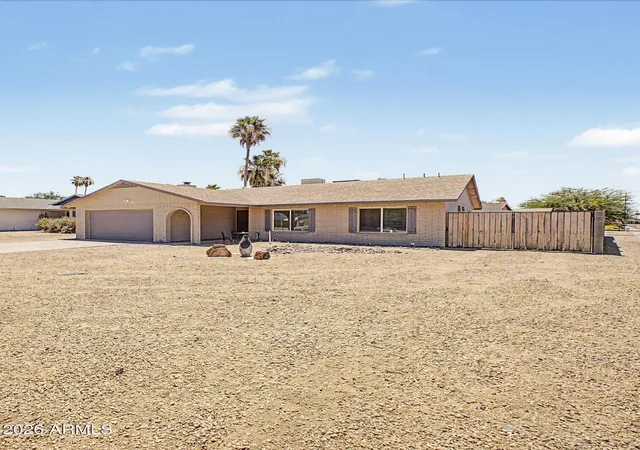 Photo 3 of Single family home for sale at 5625 W Grovers Ave, Glendale, AZ 85308 | MLS# 7037119 | Listing updated on 2026-10-29