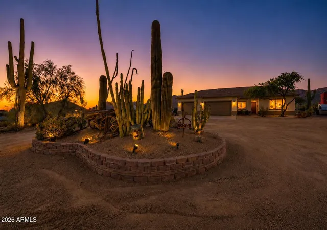 Photo 1 of Single family home for sale at 224 E Whiteley St, Apache Junction, AZ 85119 | MLS# 7076175 | Listing updated on 2026-09-11