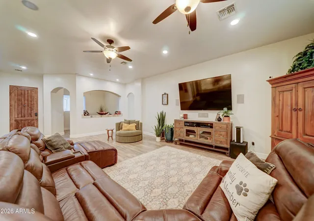 Photo 4 of Single family home for sale at 224 E Whiteley St, Apache Junction, AZ 85119 | MLS# 7076175 | Listing updated on 2026-09-11
