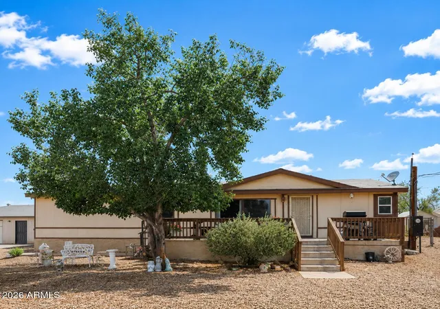 Photo 2 of Sale Pending at 880 E 4th Avenue, Apache Junction, AZ 85119 | MLS# 7036854 | Listing updated on 2026-09-15