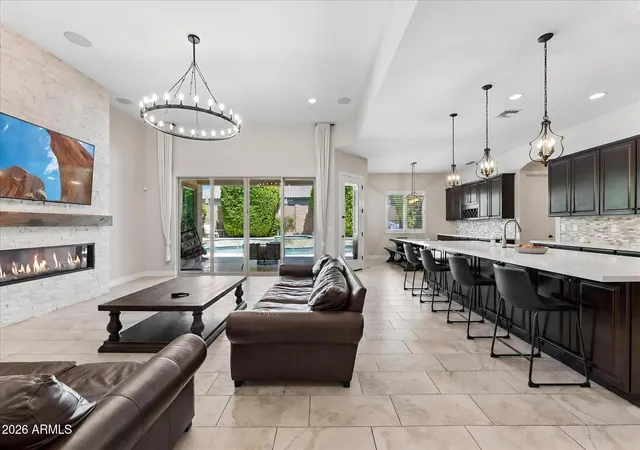 Photo 3 of Sale Pending at 9282 W Patrick Ln, Peoria, AZ 85383 | MLS# 7072268 | Listing updated on 2026-10-03