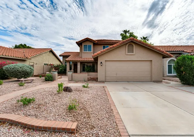 Photo 2 of Sale Pending at 14091 S 40th Street, Phoenix, AZ 85044 | MLS# 7038905 | Listing updated on 2026-09-24
