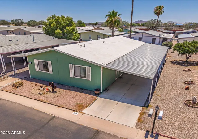 Photo 3 of Manufactured home for sale at 2100 N Trekell Rd #229, Casa Grande, AZ 85122 | MLS# 7039932 | Listing updated on 2026-09-11
