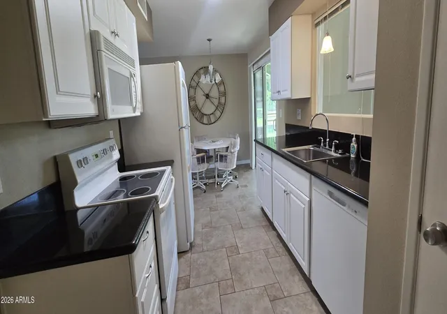 Photo 4 of Townhouse for sale at 10222 W Forrester Dr, Sun City, AZ 85351 | MLS# 7078515 | Listing updated on 2026-09-16