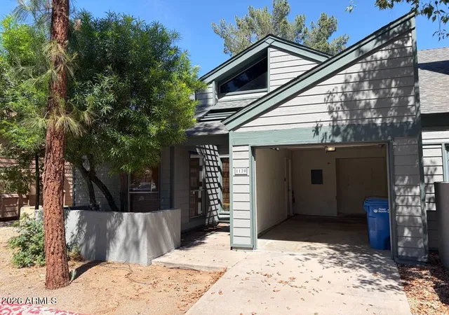 Photo 2 of Townhouse for sale at 5757 W Eugie Ave #1120, Glendale, AZ 85304 | MLS# 7043272 | Listing updated on 2026-09-10