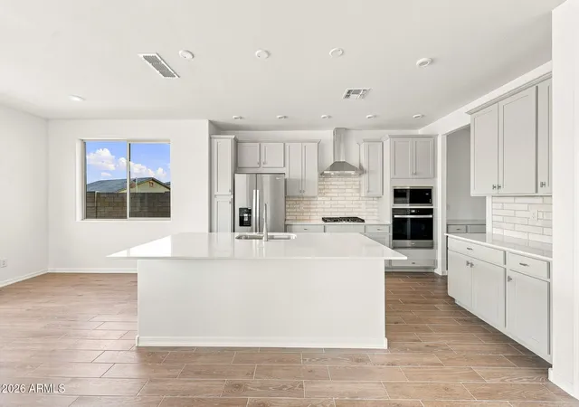 Photo 3 of Single family home for sale at 19384 W Palo Verde Dr, Litchfield Park, AZ 85340 | MLS# 7044708 | Listing updated on 2026-10-29