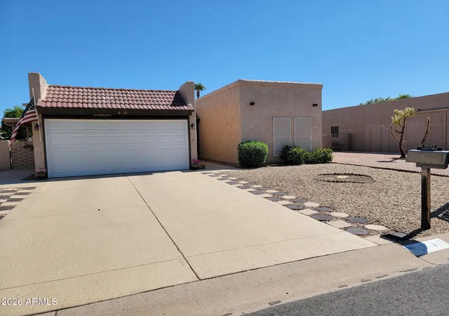 Photo 2 of Single family home for sale at 26423 S Snead Dr, Sun Lakes, AZ 85248 | MLS# 7047466 | Listing updated on 2026-10-08