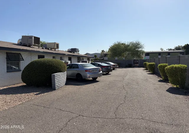 Photo 4 of Townhouse for sale at 601 S Hardy Dr, Tempe, AZ 85281 | MLS# 7074936 | Listing updated on 2026-09-03