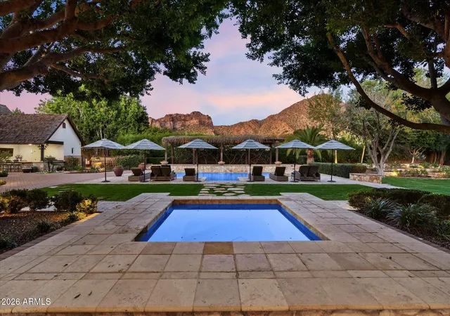 Photo 3 of Mansion for sale at 4715 N Launfal Ave, Phoenix, AZ 85018 | MLS# 7074507 | Listing updated on 2026-09-03
