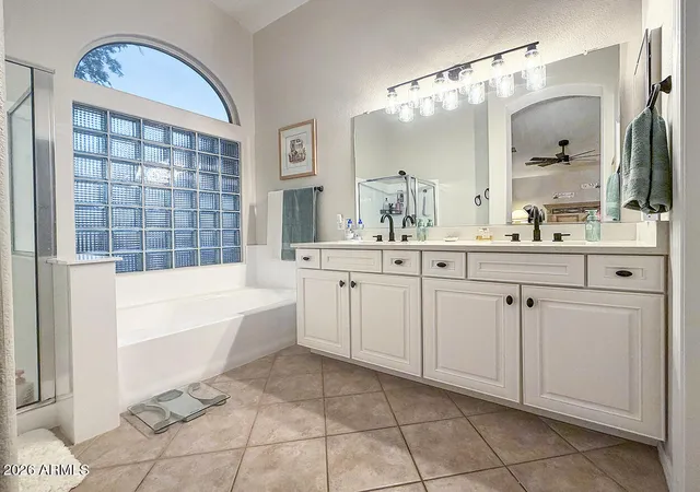 Photo 2 of Single family home for sale at 131 N Del Pueblo Pl, Chandler, AZ 85226 | MLS# 7075720 | Listing updated on 2026-09-15