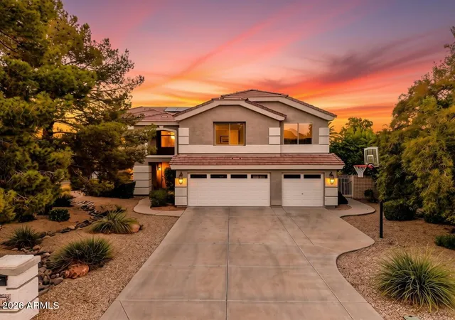 Photo 1 of Single family home for sale at 120 W Southern Hills Rd, Phoenix, AZ 85023 | MLS# 7054915 | Listing updated on 2026-10-08