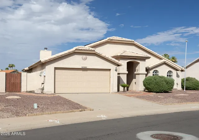 Photo 4 of Single family home for sale at 2081 N Pebble Beach Dr, Casa Grande, AZ 85122 | MLS# 7079323 | Listing updated on 2026-09-12
