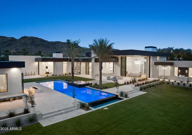 Photo 3 of Single family home for sale at 6528 N 60th Street, Paradise Valley, AZ 85253 | MLS# 7078803 | Listing updated on 2026-10-30