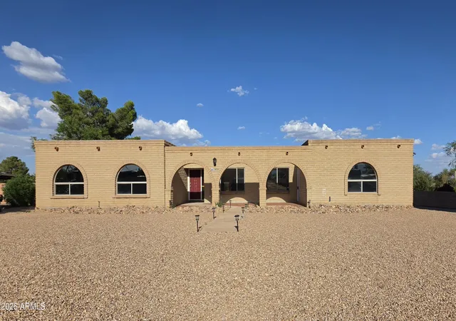 Photo 1 of Single family home for sale at 1909 Devonshire Dr, Sierra Vista, AZ 85635 | MLS# 7054697 | Listing updated on 2026-09-12
