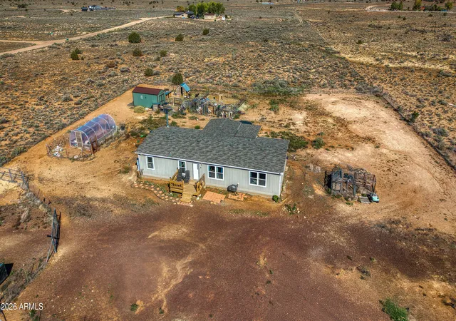 Photo 2 of Manufactured home for sale at 2580 E 2nd Sundown Ln, Snowflake, AZ 85937 | MLS# 7076804 | Listing updated on 2026-09-07