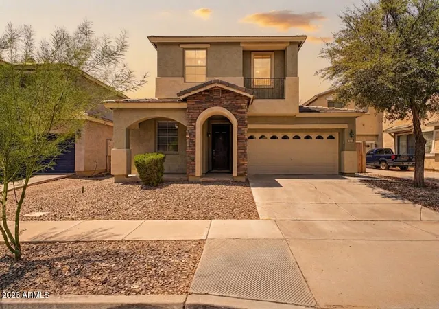 Photo 1 of Single family home for sale at 4190 S Ponderosa Dr, Gilbert, AZ 85297 | MLS# 7056486 | Listing updated on 2026-10-08