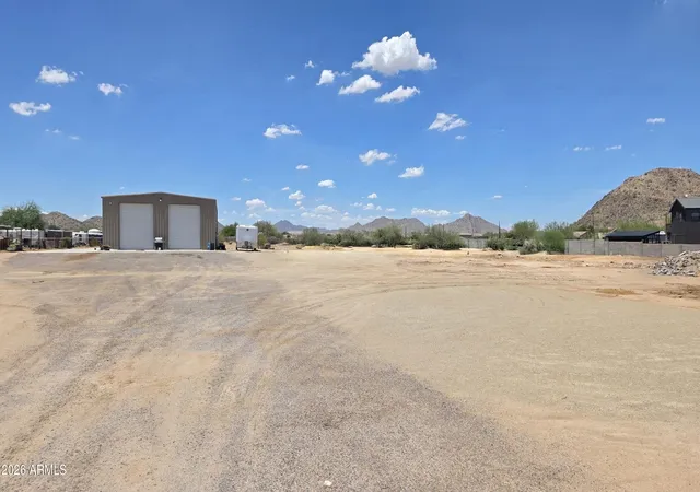 Photo 1 of Single family home for sale at 30940 N Varnum Rd, San Tan Valley, AZ 85143 | MLS# 7057666 | Listing updated on 2026-09-01