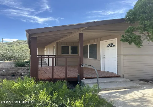 Photo 2 of Single family home for sale at 642 W Eagles Blf, Globe, AZ 85501 | MLS# 7058525 | Listing updated on 2026-09-08
