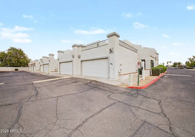 Photo 2 of Townhouse for sale at 9249 N 47th Drive, Glendale, AZ 85302 | MLS# 7058658 | Listing updated on 2026-10-03