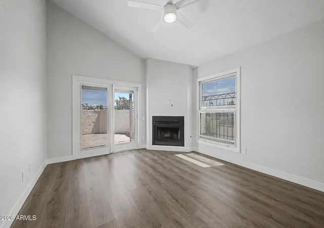 Photo 4 of Townhouse for sale at 9249 N 47th Drive, Glendale, AZ 85302 | MLS# 7058658 | Listing updated on 2026-10-03