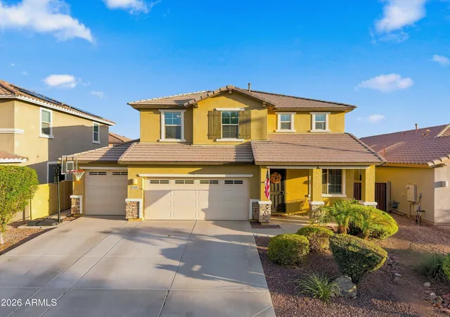 Photo 3 of Single family home for sale at 3501 E Apricot Ln, Gilbert, AZ 85298 | MLS# 7075187 | Listing updated on 2026-09-18