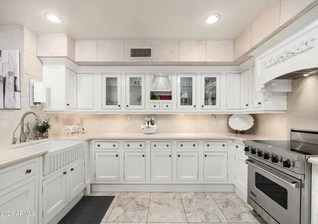 Photo 4 of Townhouse for sale at 7500 E Mccormick Pkwy #77, Scottsdale, AZ 85258 | MLS# 7069736 | Listing updated on 2026-09-05