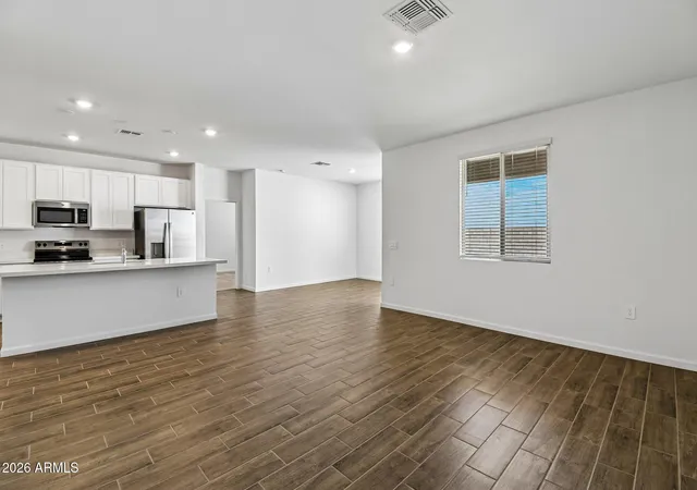 Photo 4 of Sale Pending at 46950 W Dry Gulch Rd, Maricopa, AZ 85139 | MLS# 7060363 | Listing updated on 2026-09-21