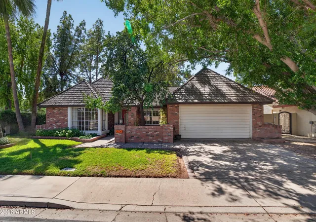 Photo 1 of Sale Pending at 2656 S Salida Del Sol, Mesa, AZ 85202 | MLS# 7070241 | Listing updated on 2026-09-10
