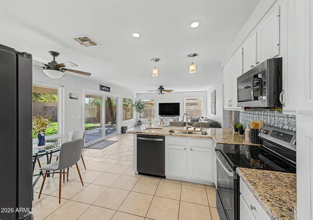 Photo 3 of Single family home for sale at 1141 W Oriole Way, Chandler, AZ 85286 | MLS# 7078871 | Listing updated on 2026-09-14