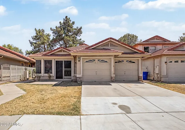 Single family home for sale at 5751 W Del Rio St, Chandler, AZ 85226 | MLS# 7075874