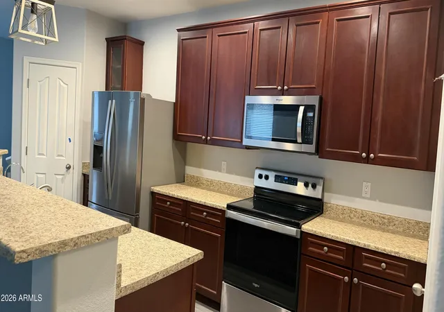 Listing Photo 4 - Condo for sale in building located at 1265 S Aaron --, Mesa, AZ 85209 - Unit #293