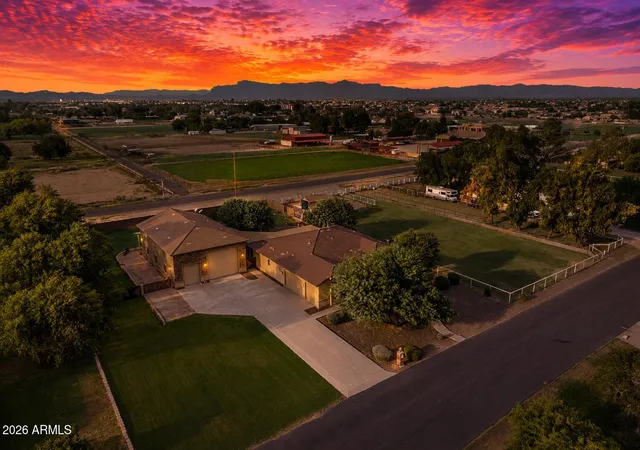 Photo 2 of Sale Pending at 494 W Via De Palmas, San Tan Valley, AZ 85140 | MLS# 7076932 | Listing updated on 2026-09-18