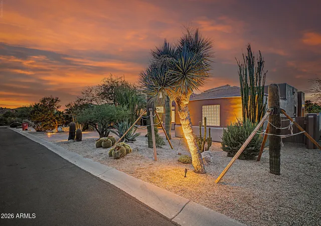 Photo 4 of Single family home for sale at 11156 E Dale Ln, Scottsdale, AZ 85262 | MLS# 7069688 | Listing updated on 2026-09-04